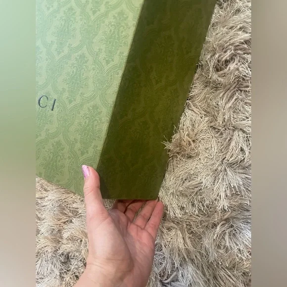 Limited edition giant Gucci box with magnet flap